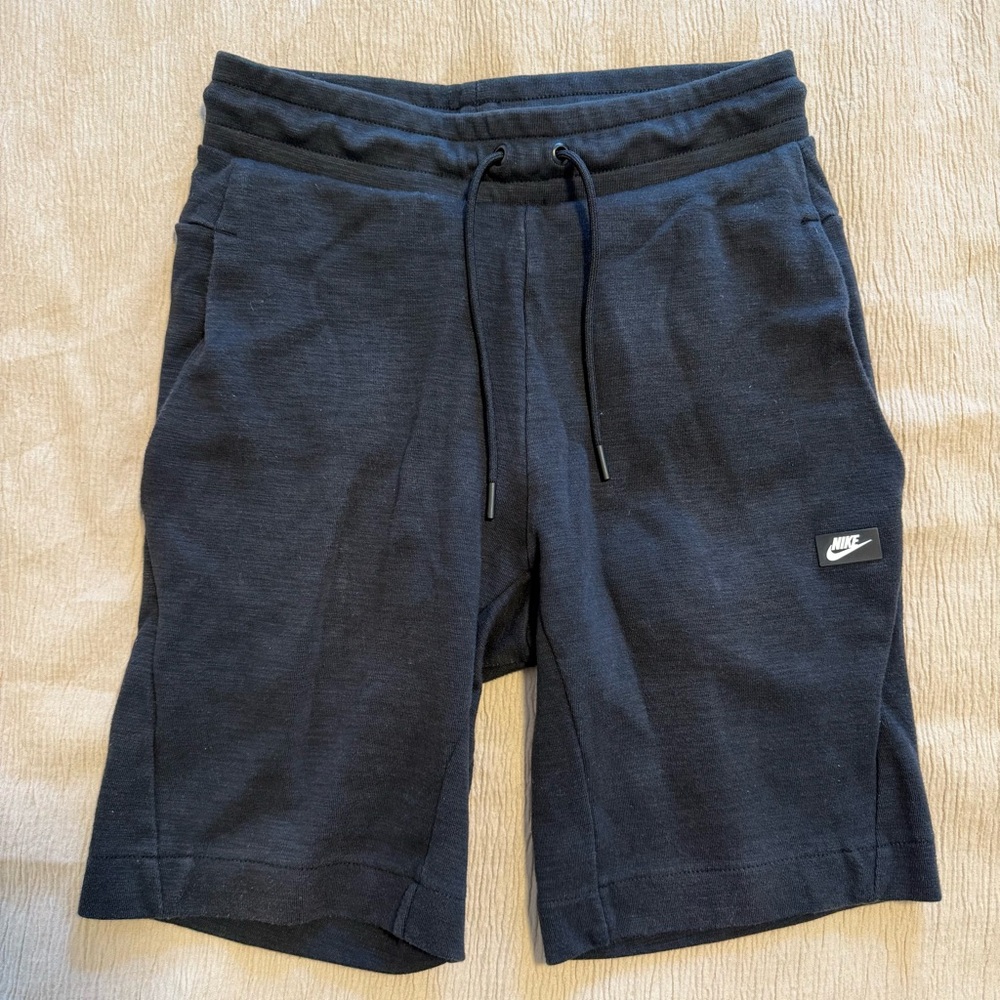 Nike Men’s Black Athletic Drawstring Shorts